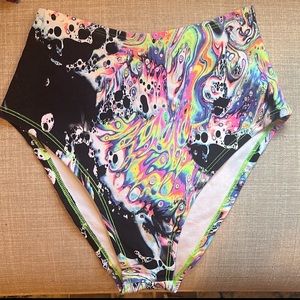 Rheabfunky Dollskill festival melt space bottoms